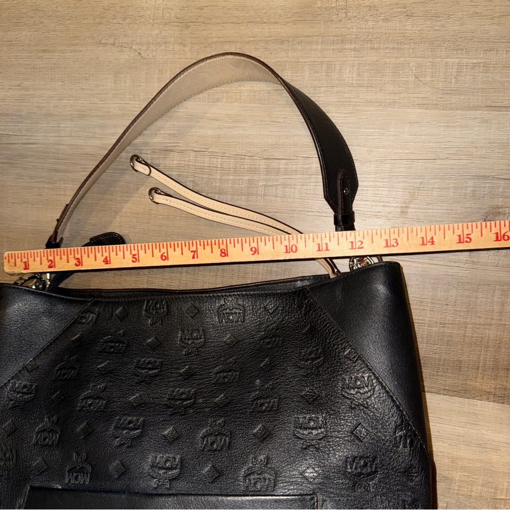 MCM Klara Large Black Leather Shoulder Bag - Picture 11 of 13